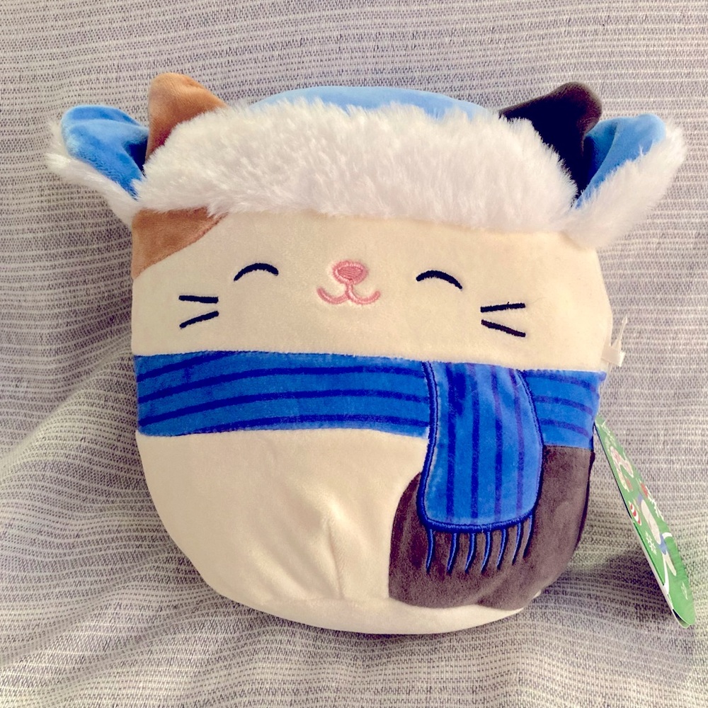 Squishmallows Cam Holiday Winter Christmas edition 2023 blue‎